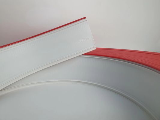 アルミニウムゴムトリムキャップ カスタムアルミニウムトリムキャップ ステンレス・スティール・チャネル・レター トリム コーティング アルミニウムコイル