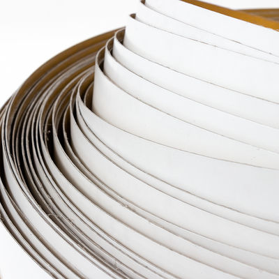 スタイリッシュなチャネル・レター・トリム・キャップ アルミ・トリム・キャップ 屋外標に最適